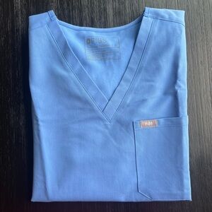 figs catarina scrub top - ceil blue